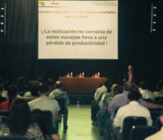 11412100_931788083544727_7997229311021267264_n